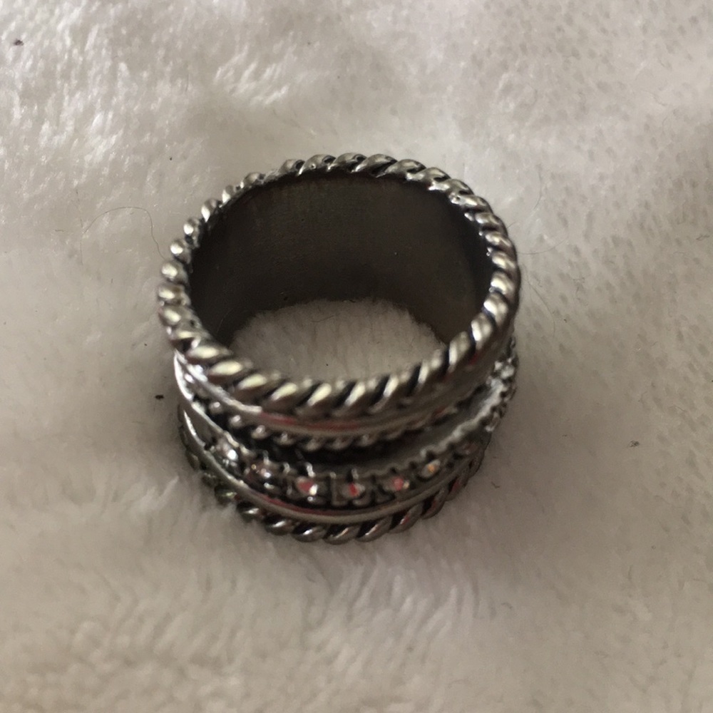 Ring - Picture 2 of 2